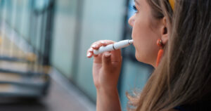 Choisir OXVA pour vapoter : avantages et raisons